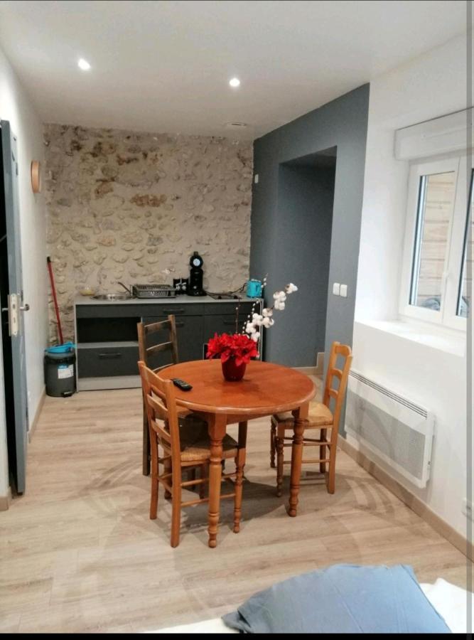 Appartement Le studio à Saint-Jean-en-Royans Extérieur photo